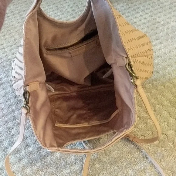 Anthropologie Cara large woven crossbody bag pink - Picture 8 of 8